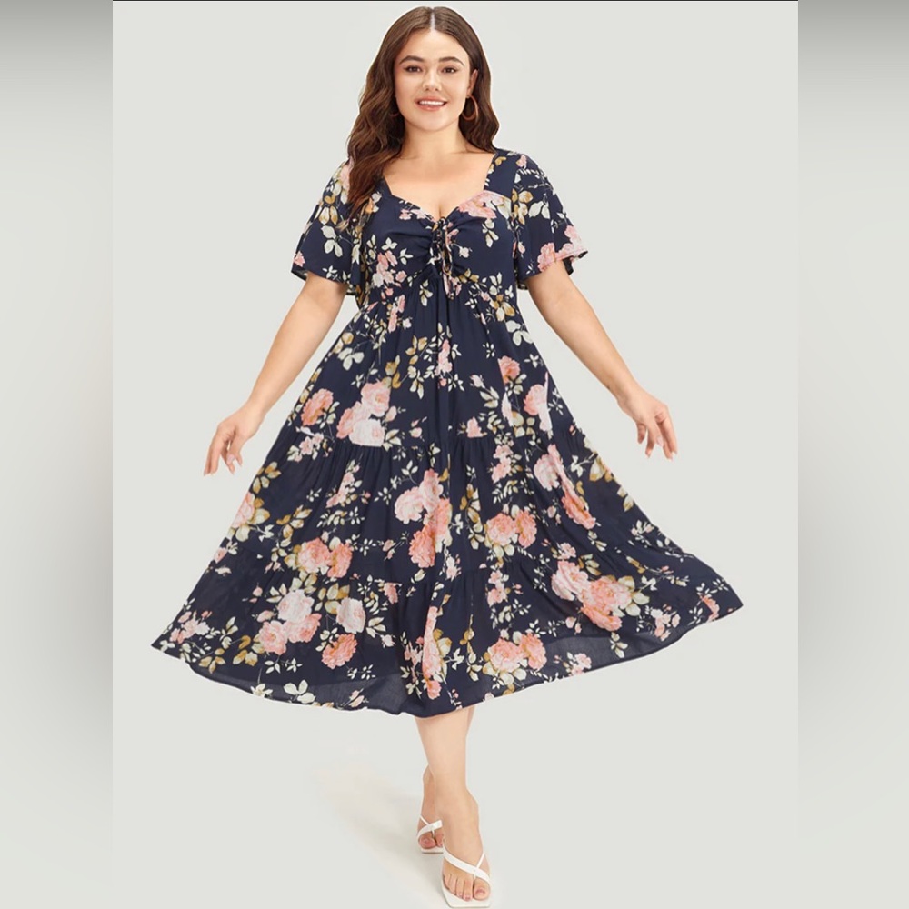 BloomChic Black with Floral Maxi Dress size 14-16.